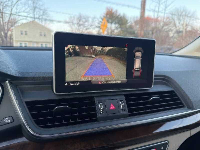 2018 Audi Q5 2.0T quattro Premium Plus