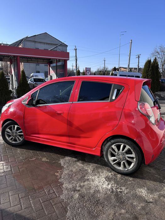 Продам електромобіль Chevrolet Spark