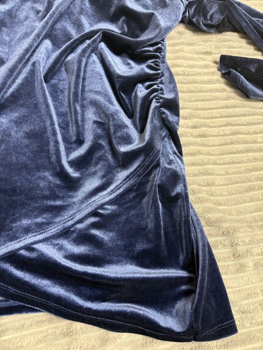 Велюрова сукня дуже гарна