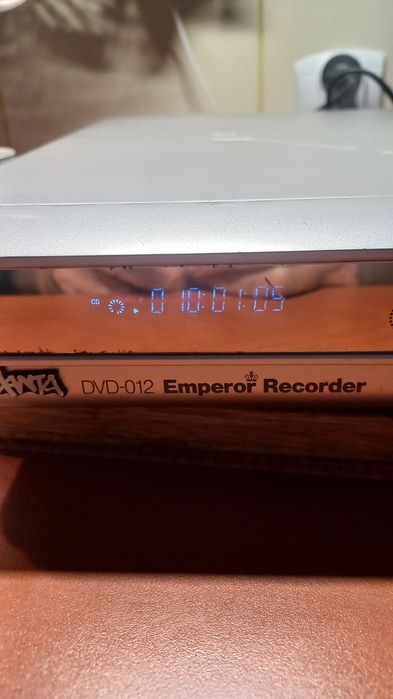 Odtwarzacz DVD-012 Manta