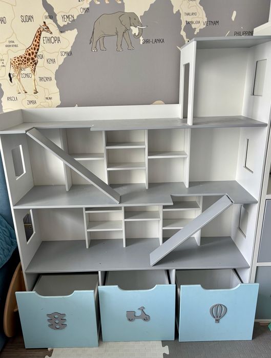 Парковка-гараж для машинок