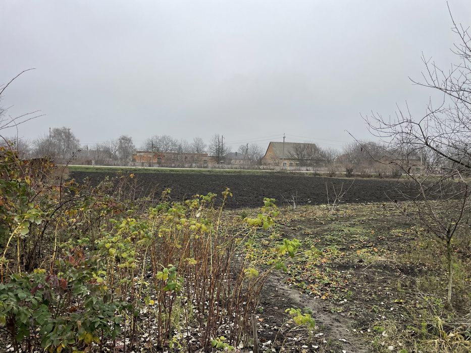 Продам великий житловий будинок