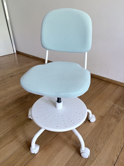 Krzesło regulowane Vimund Ikea dla dziecka na kółkach fotel biurowy obrotowy