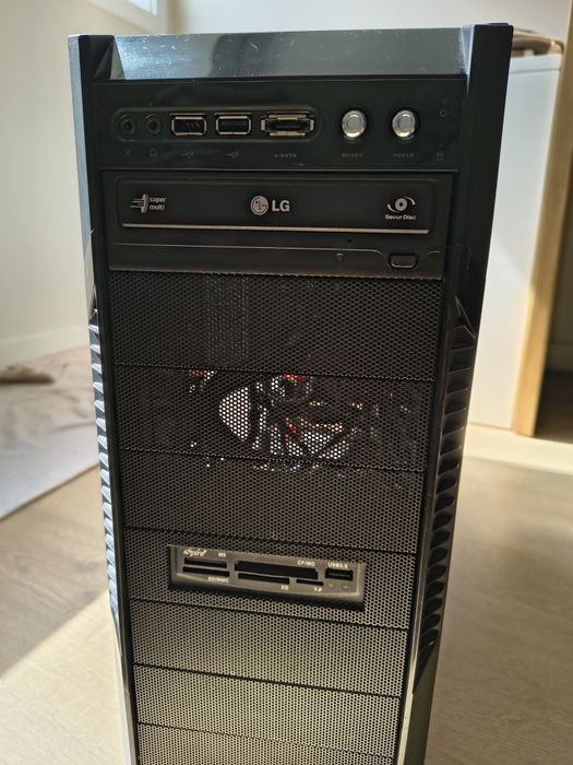 PC Retro Gaming / Homelab – i7-920 + Radeon HD 5850 (X58) – Sem Disco