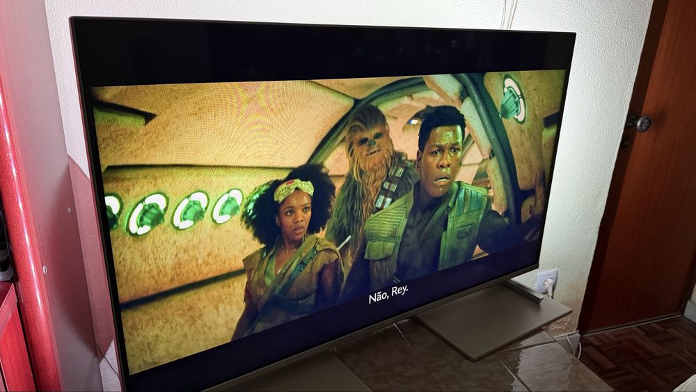Philips 43PUS7855/12 43” 4K UHD Smart TV Ambilight 3
