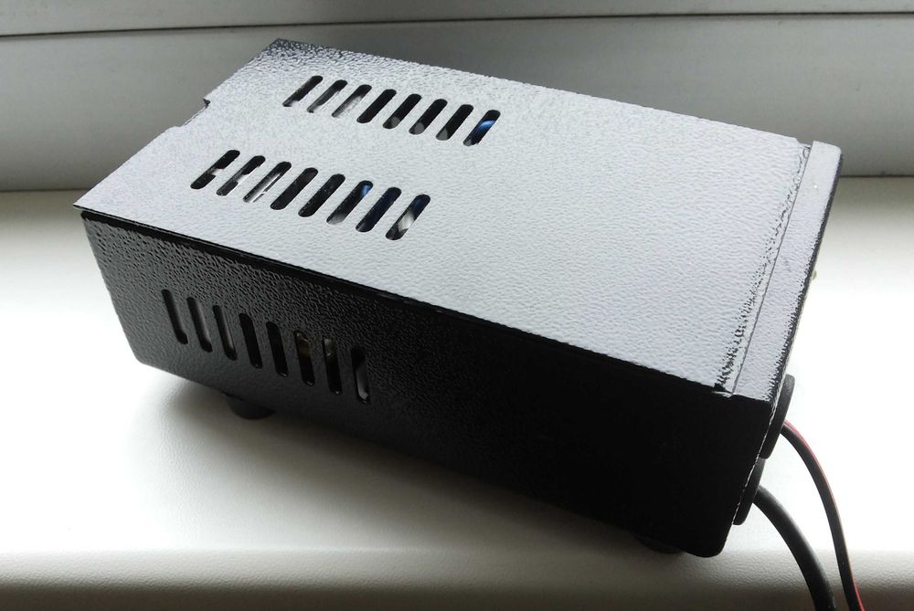 Блок питания DC 12,6 v 1A стабилизированный корпус металл