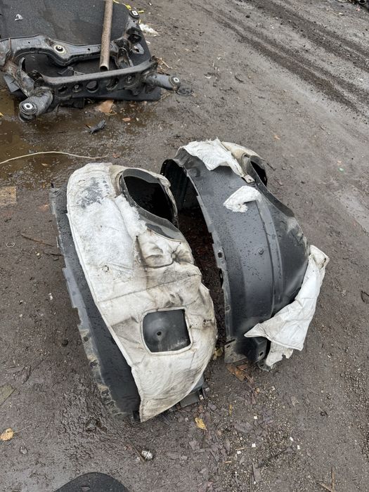 Підкрилок крила колеса Ford kuga escape mk3