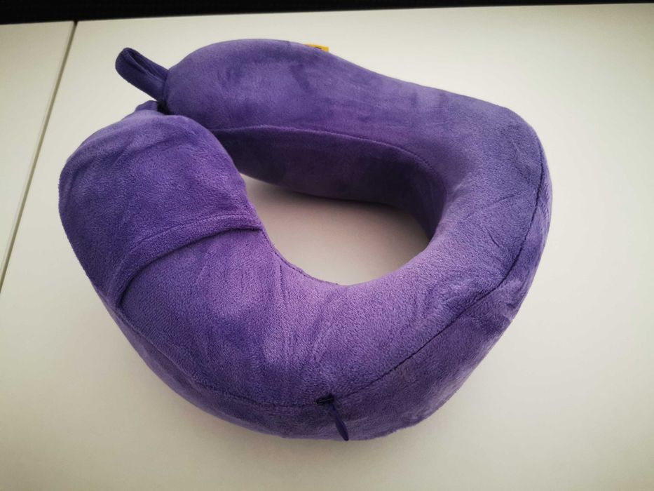 Vendo almofada de viagem ergonómica