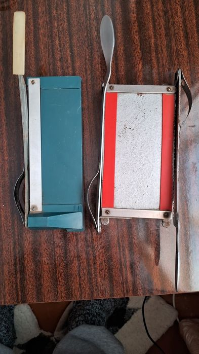 Резак для фотографій  в кількості двох штук