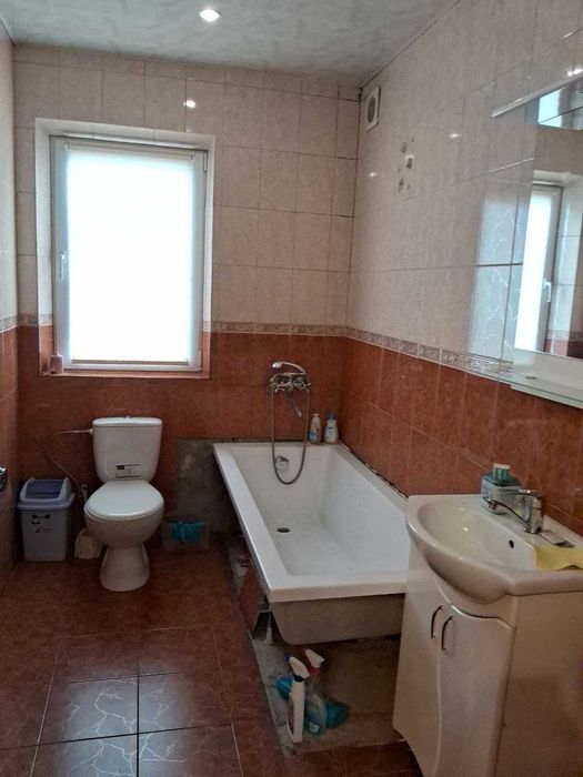 продам дом в Таромском со всеми коммуникациями