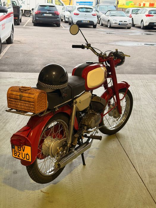 Efs Dunia 301m motorizada