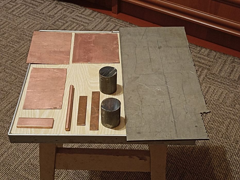 Заготовки с титану та міді