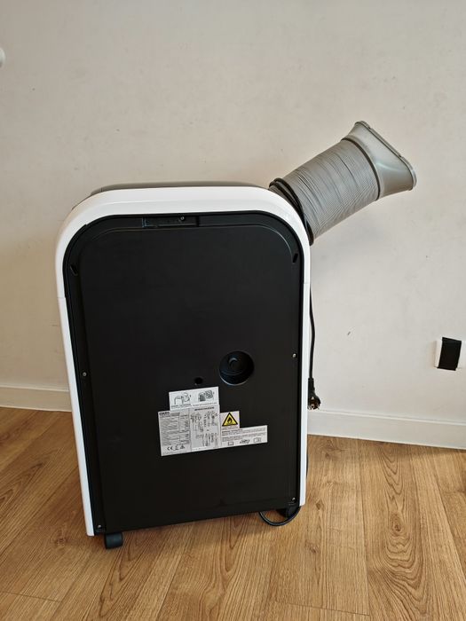 Klimatyzator przenośny EBERG® QUBO Q40NE