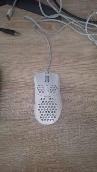 Sprzedam Myszke Genesis