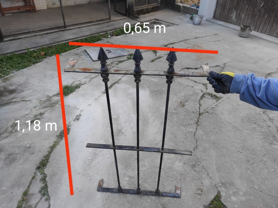 Várias Grades de Ferro