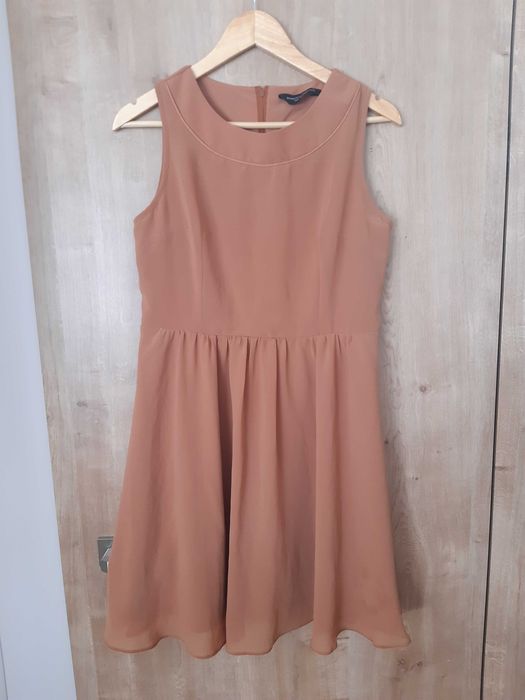 Sukienka uniwersalna Dorothy Perkins