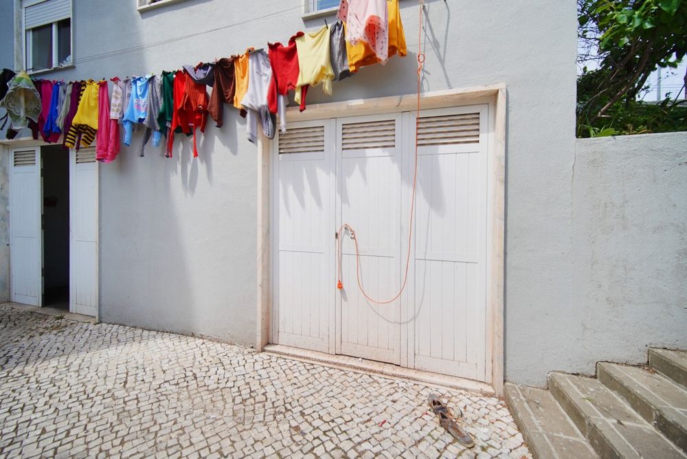 Apartamento Com Dois Armazéns
