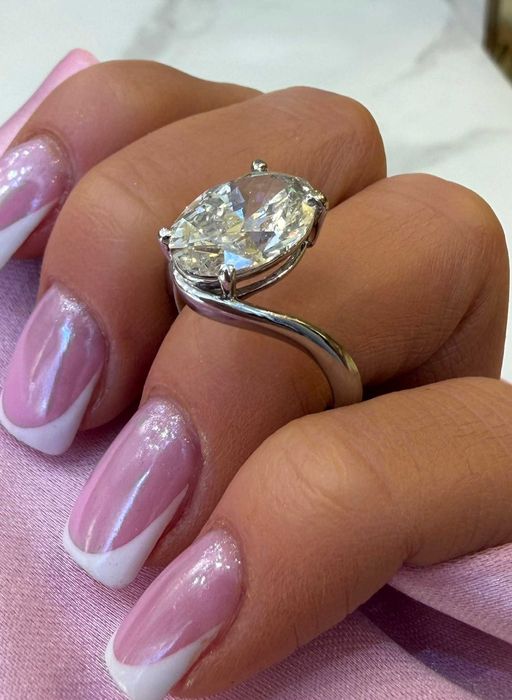 Pierścionek z diamentem naturalnym 4.01 CT  IGI