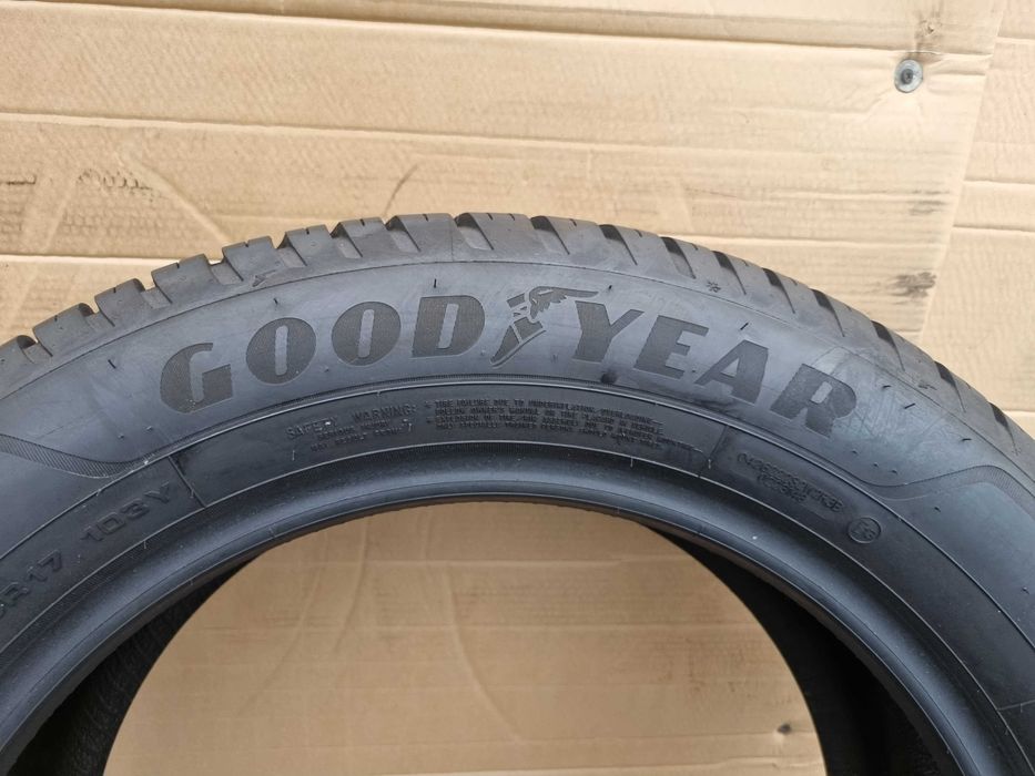 Opony Całoroczne 235/55/17 103Y GoodYear Vector 4Seasons Gen-3 Rok2023