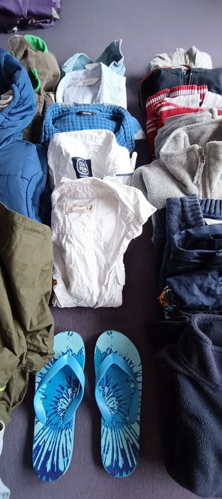 Paka ciuchów dla chłopca 128/134 cm-34 szt