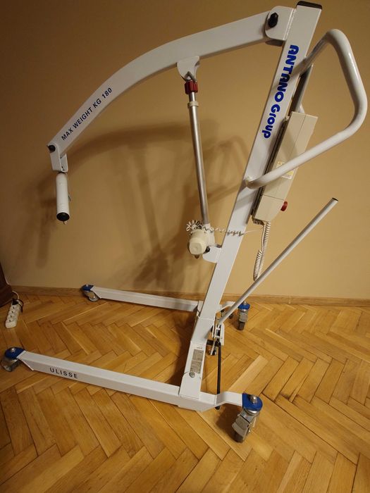Sprzedam Ulisse EL elektryczny podnośnik winda pacjenta, transport