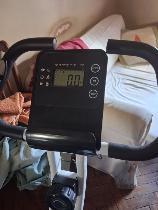 Exercise Bike456650523705364483