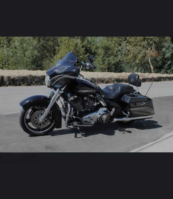 Harley davidson street glide 103