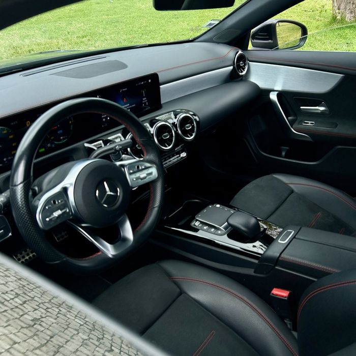 Mercedes CLA 250 plugin