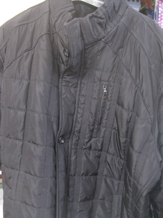 Продам демисезонную мужскую куртку большого размера