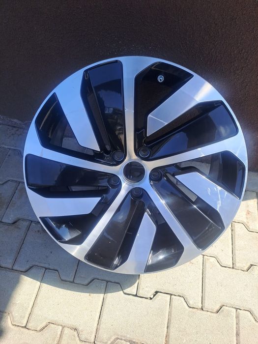 Felga VW Arteon Rline 19 3g8601025P
