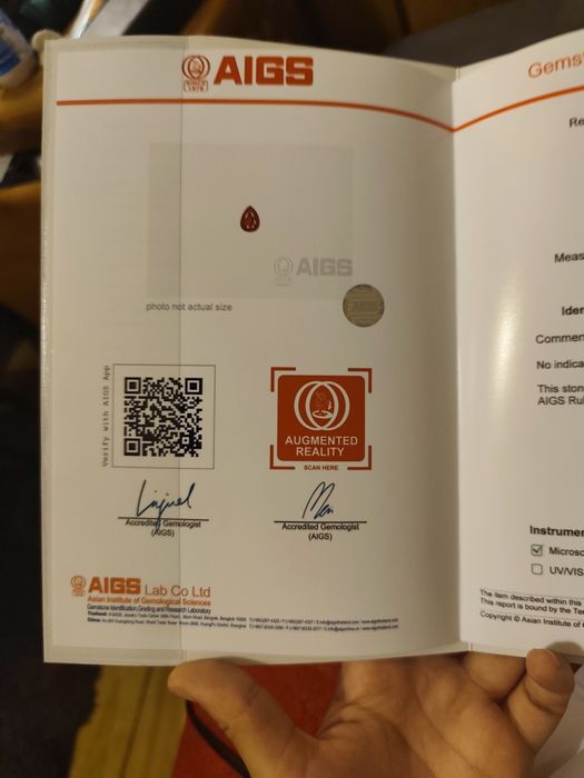 Rubi natural não tratado - sangue de pombo