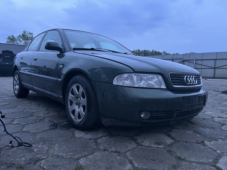 Audi a4b5 lift części tanio