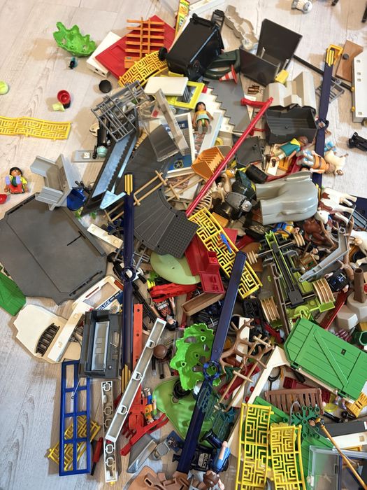 Zabawki Playmobil duzo zestawów remiza policja zoo  8kg mix