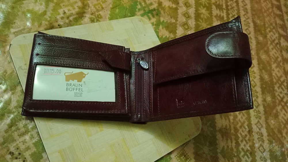 мужской кожаный клатч новый.