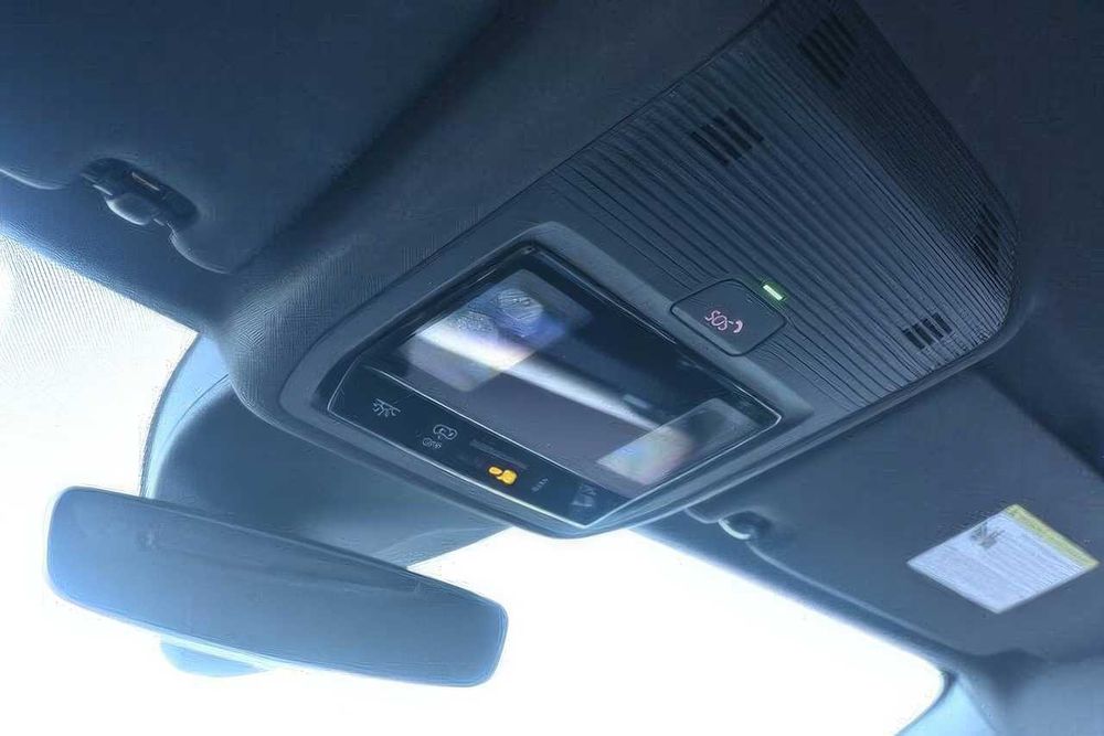 Volkswagen ID.4      2022