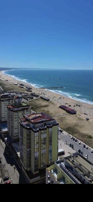 Frente mar Costa Caparica T2