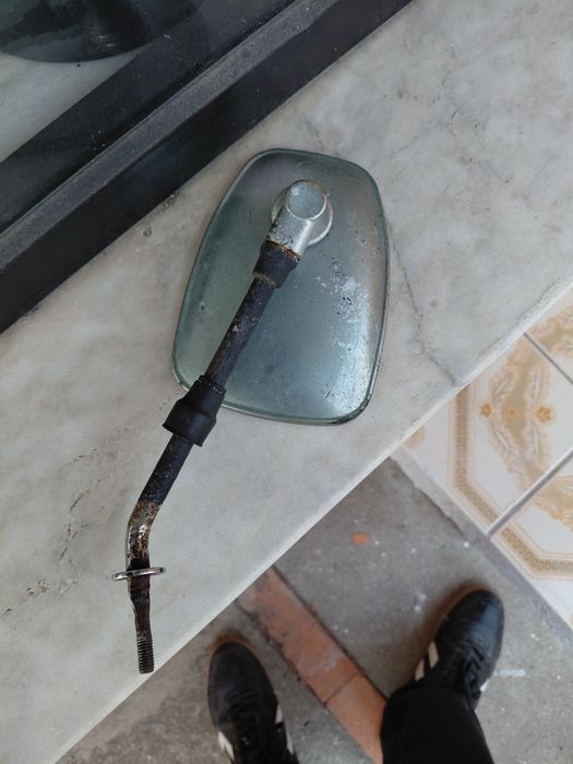 Espelho antigo para motorizada ou sccoter
