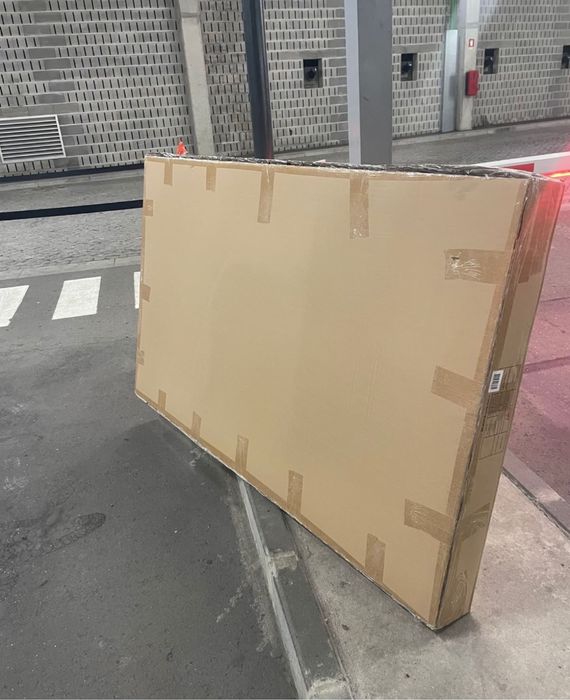 Sofá-cama cinzento novo, ainda na caixa | 95 € com entrega