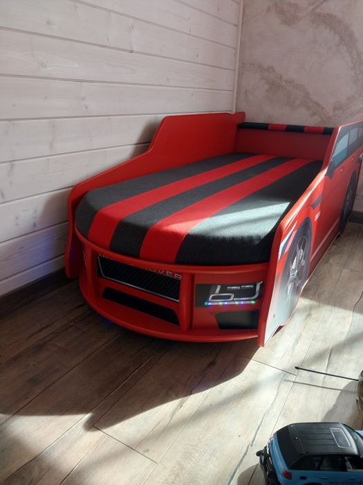 Ліжко дитяче машина RANGE ROVER з підсвіткою.