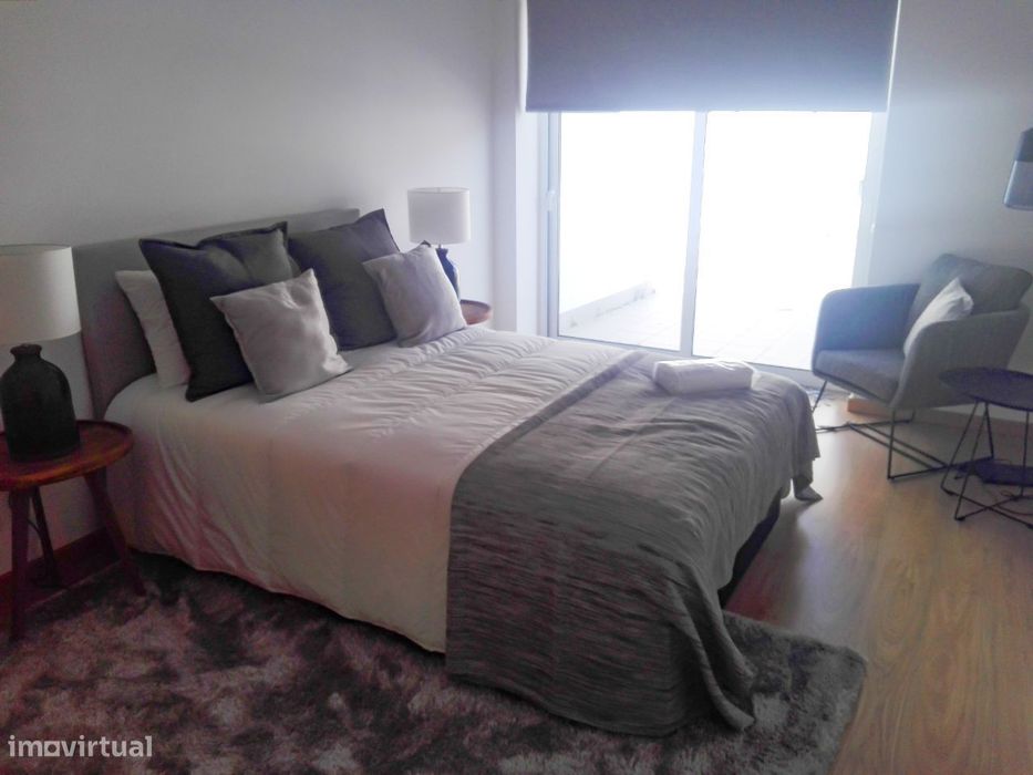Apartamento T1 com terraço em Coimbra (Baixa-Arnado)