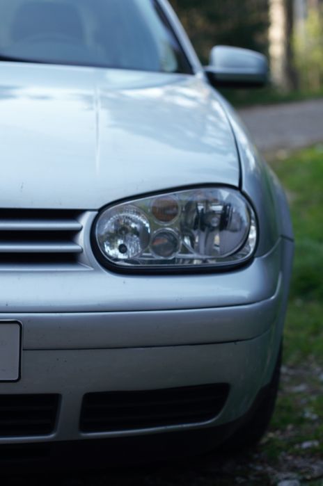 Volkswagen Golf 1.6 (2000)