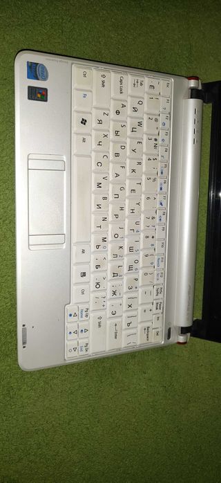 Acer Aspire One ZG5