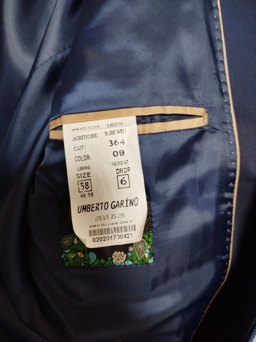 Весільний костюм