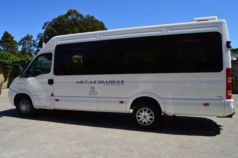 Minibus 19 lugares