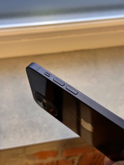 Айфон 12 на 64 гб 100%, ІДЕАЛЬНИЙ і неверлок