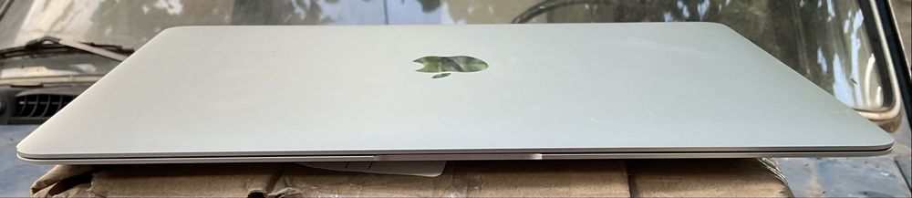 macbook 12 inch 2017 silver 8/256