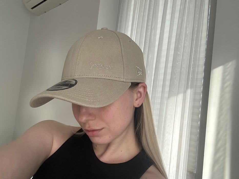 Кепка Saint Laurent нова