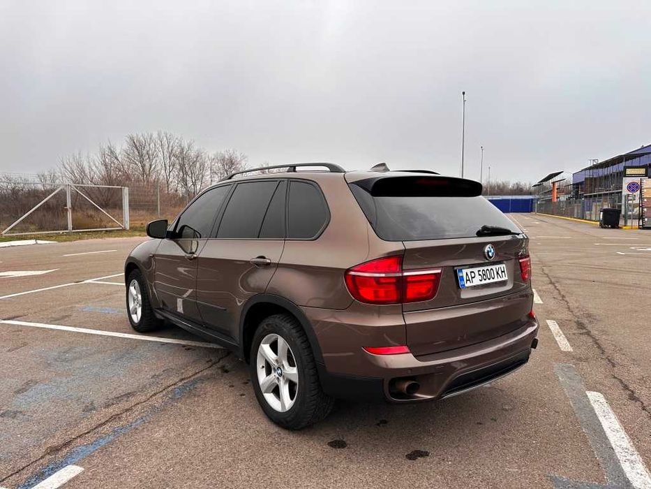 BMW X5 X-Drive полностью обслуженный
