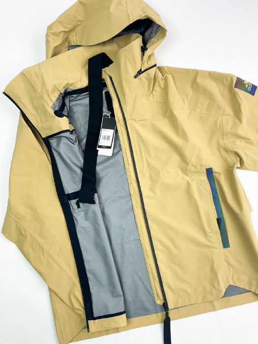 Остання! Розмір S - Куртка Adidas MYSHELTER Rain Jacket (бежева)