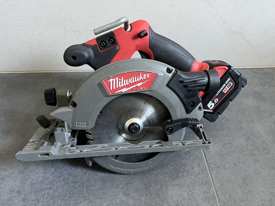 Безщіткова Акум. Циркулярна Пила Milwaukee M18 CCS 55